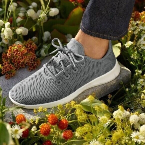 allbirds Shoes - ALLBIRDS Women’s Tree Runners Gray Mist White Sole Size 10